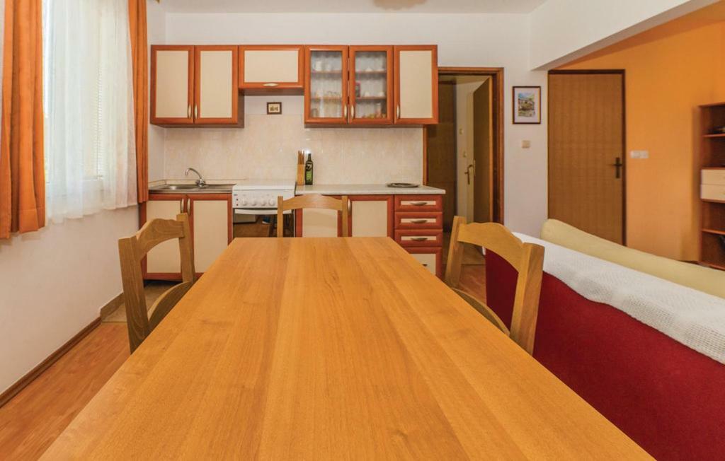 Apartment Diana - Great Location, Cosy 2 Bedroom, 2 Bathroom Apt Kukljica Luaran gambar