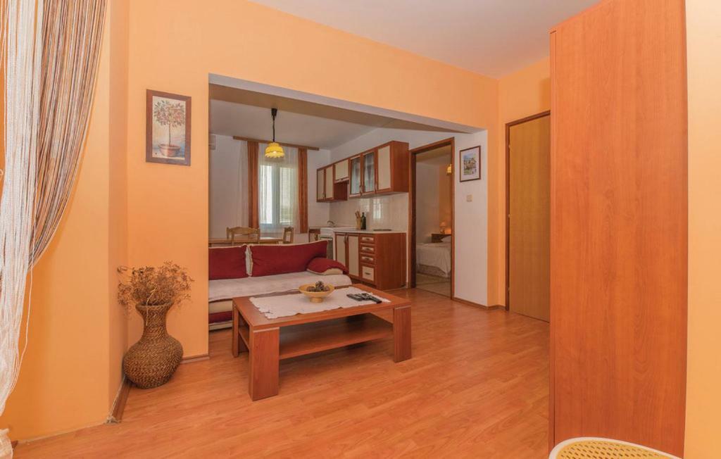 Apartment Diana - Great Location, Cosy 2 Bedroom, 2 Bathroom Apt Kukljica Luaran gambar